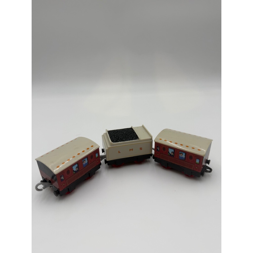 Thomas Friends TrackMaster LMS Coal Tender and 2 Passenger Coaches 2017 Mattel